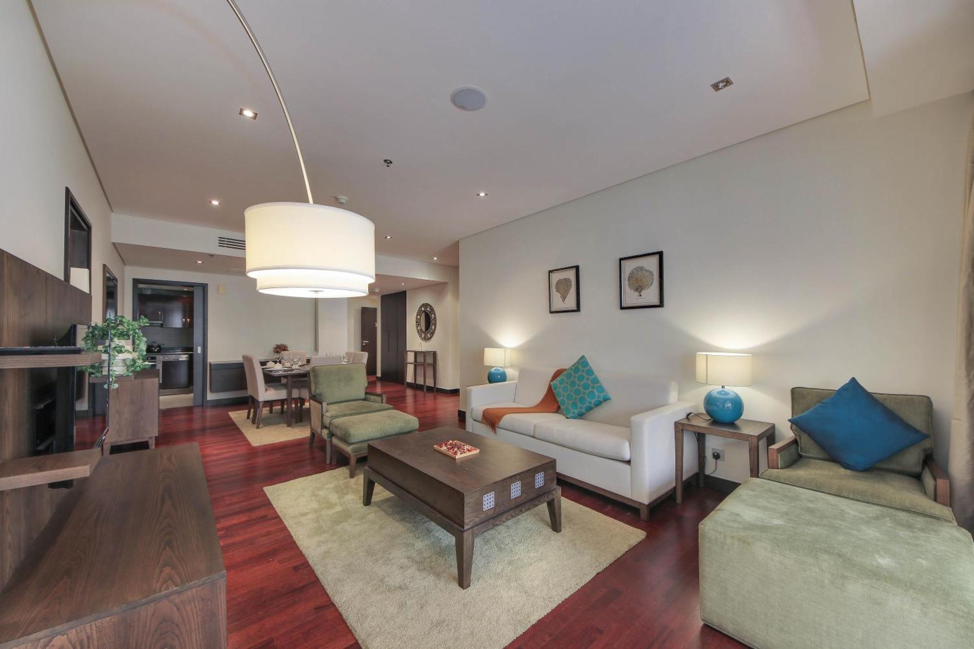 Luxe Getaways Royal Amwaj Palm Jumeirah Resort Apartment Holiday Home ドバイ 部屋 写真