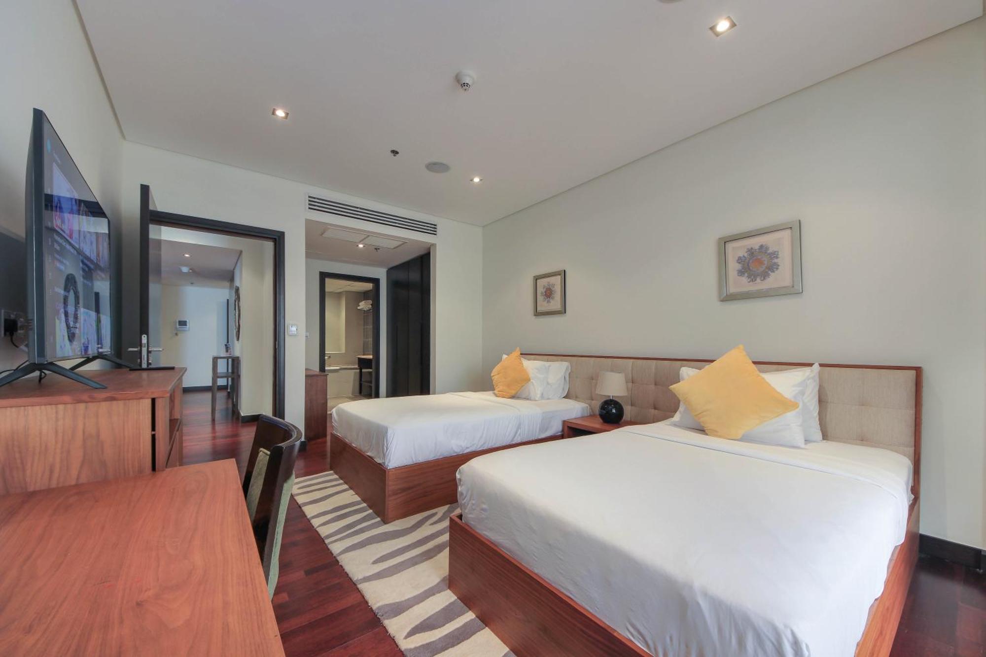 Luxe Getaways Royal Amwaj Palm Jumeirah Resort Apartment Holiday Home ドバイ 部屋 写真