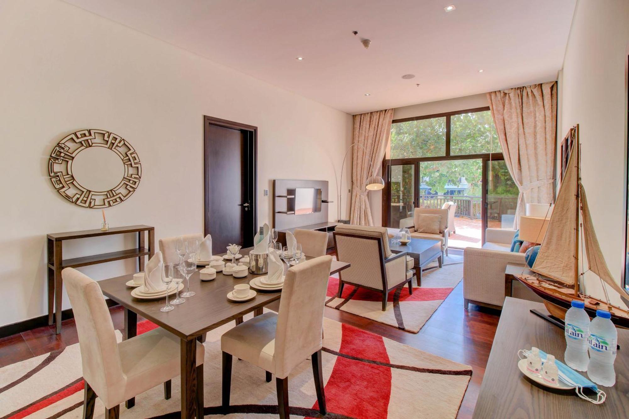 Luxe Getaways Royal Amwaj Palm Jumeirah Resort Apartment Holiday Home ドバイ 部屋 写真